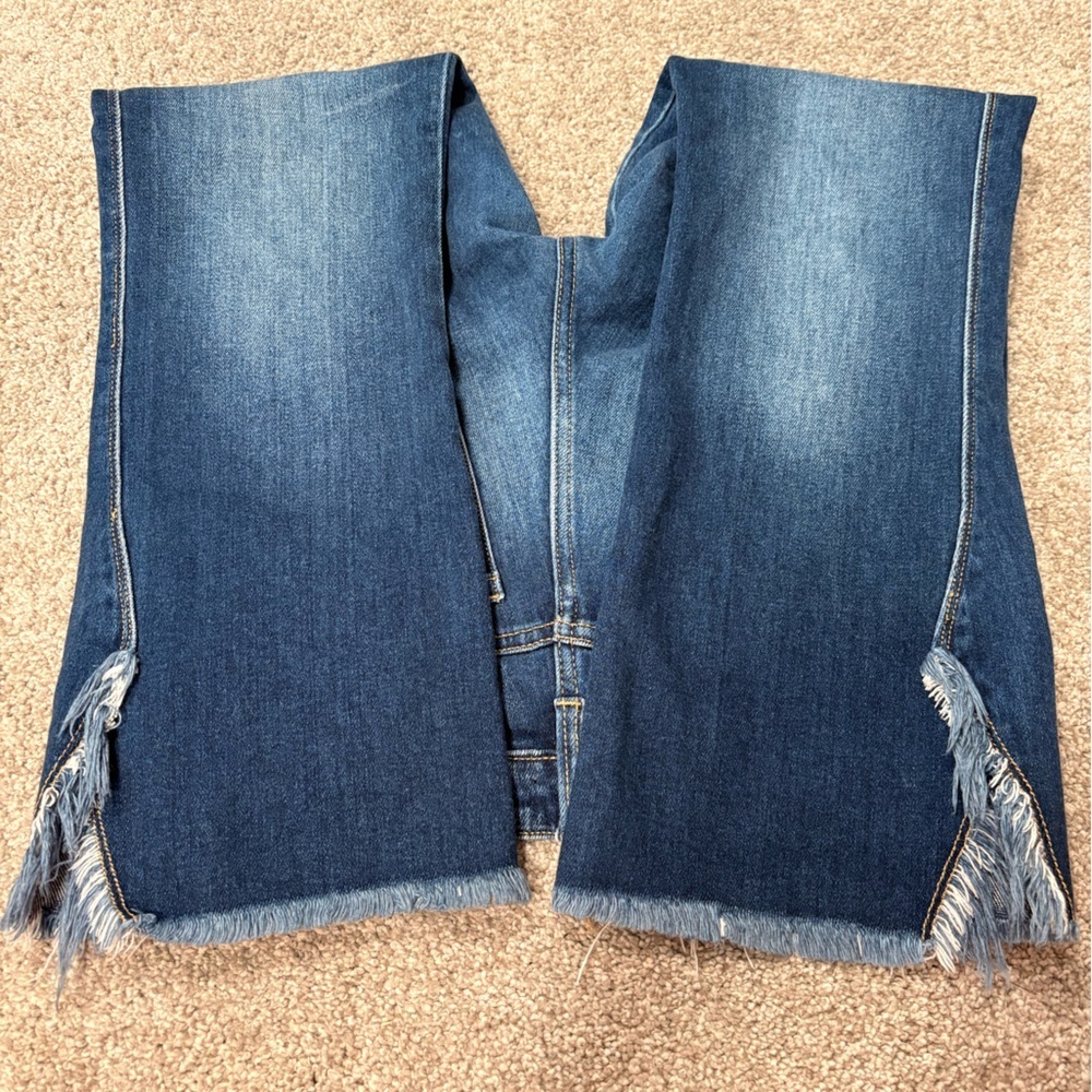 KanCan Wide Leg Cropped Jeans - Picture 4 of 5